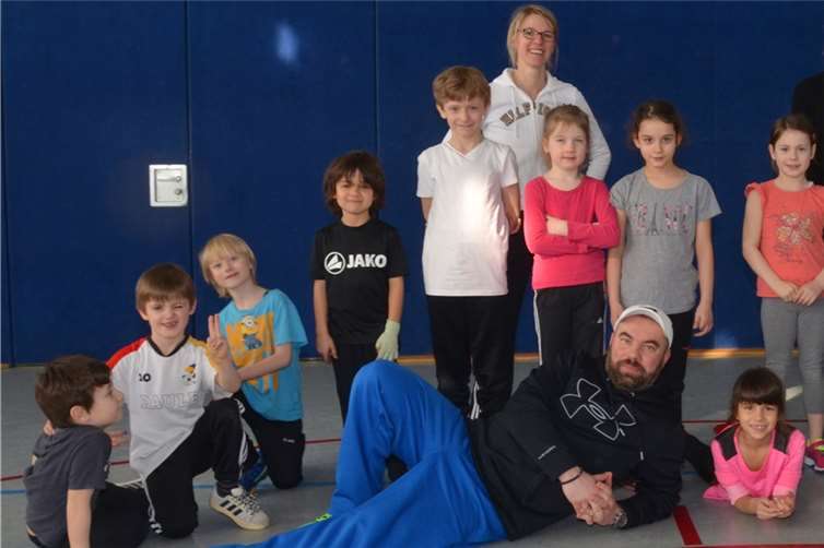 Die Erstklässler der Grundschule Vallendar nahmen mit großer Begeisterung am Training teil.  TC Mallendarer Berg