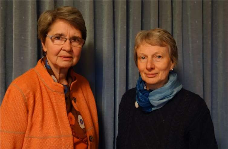 Die Erzählerinnen Barbara Ristow und Monika Krämer freuen sich auf ihr Publikum. privat