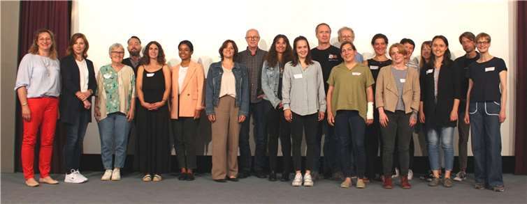 Die Expertinnen und Experten aus dem Netzwerk Kindeswohl für Krisen im Kindes- und Jugendalter. Foto: Stadt Koblenz/Johann von Hilchen