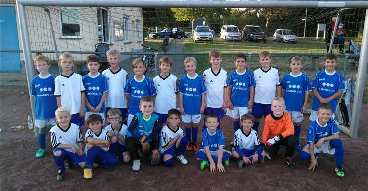 Die F 1- und die F 3-Junioren der SG Nettetal Ochtendung trugen in Rüber ein freundschaftliches Testspiel aus. privat