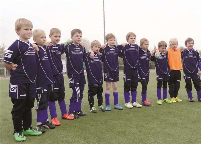 Die F-Jugend-Mannschaft des FC Rheinbach. privat