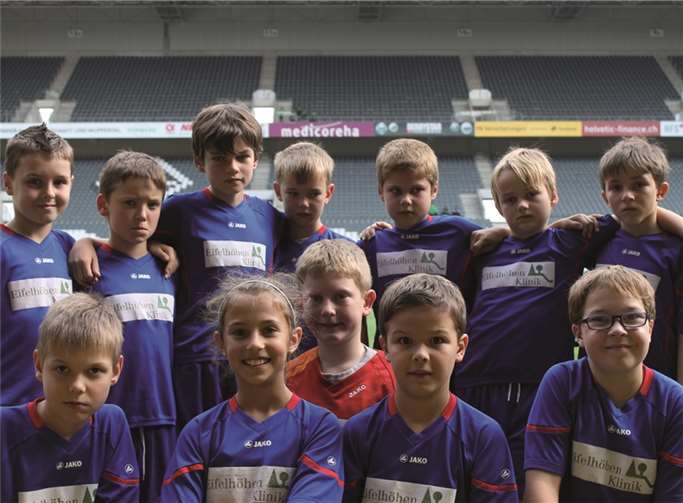 Die F-Jugend Schönau im Borussia Park. privat