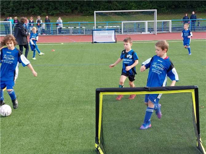 Die F-Junioren starten wieder in ihre Funino-Turniere. Quelle: Sportverein 1919 Ochtendung