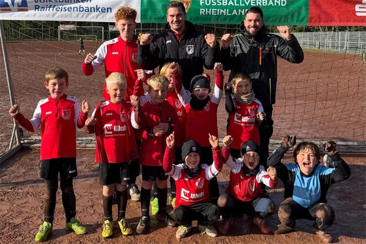 Die F2-Junioren des SV Kripp gastierten beim Kinderfestival in Berg.