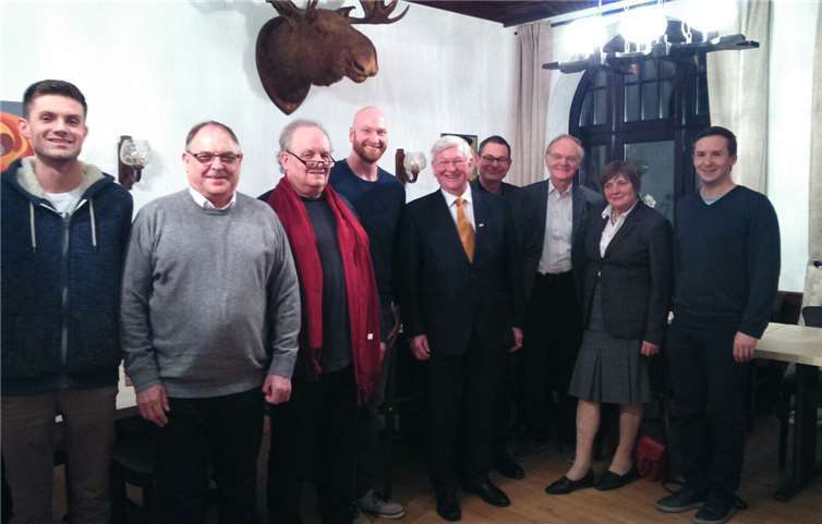 Die FDP Vallendar führte einen Dialog mit dem Interims-Betreiber der neuen Stadthalle.FDP Vallendar