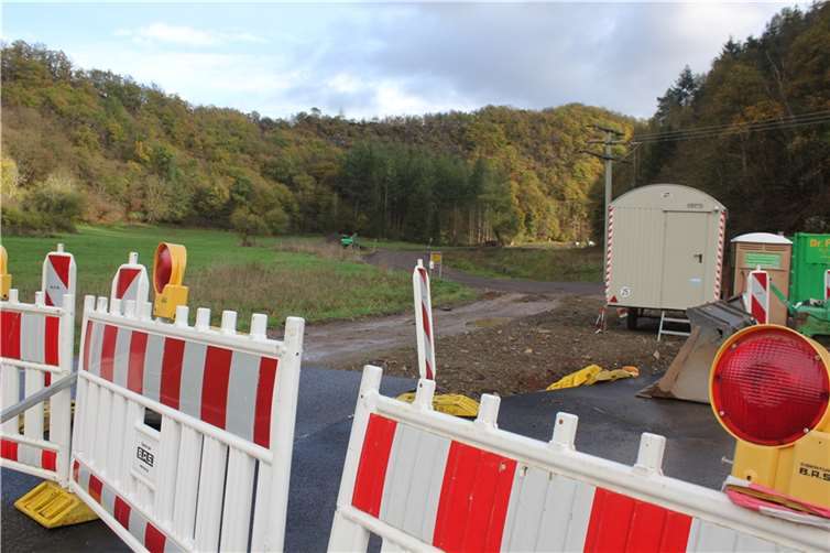 Die Fahrbahn wird ab der Einmündung K 31, von und nach Berg, bis zur Ortslage Kreuzberg erneuert.Foto: Entwicklungsagentur Rheinland-Pfalz e.V.