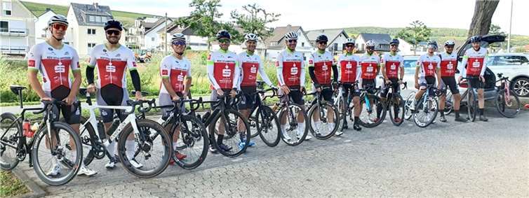 Die Fahrer starteten in Bachem.  Foto: privat