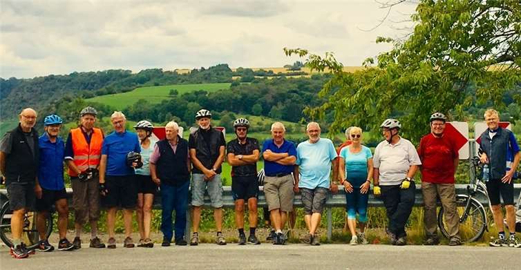 Die Fahrt führte die durchnässten Radler über den Radweg nach Winningen, Koblenz-Güls und über die Eisenbahnbrücke nach Moselweiß.Foto: privat
