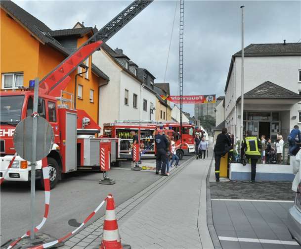 Die Fahrzeugausstellung zum Jubiläum. Fotos: J. Luecker (www.foto-shark.com)