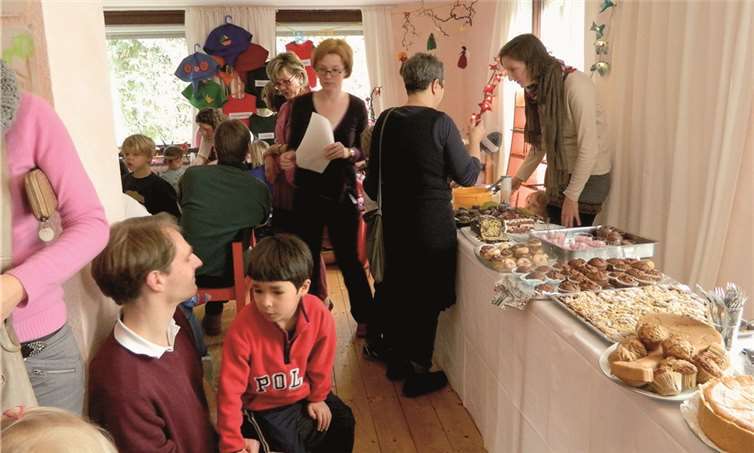 Die Familien der jetzigen Kindergartenkinder sorgten für die Bewirtung.Privat