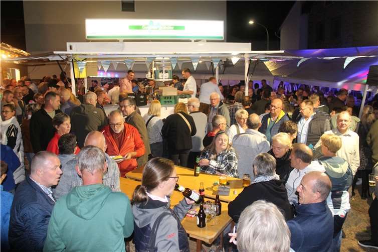 Die Feier dauerte bis weit nach Mitternacht.  Foto: privat