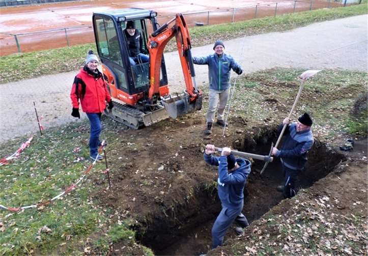 Die Fertigstellung der Holzarbeiten soll Ende März erfolgen.