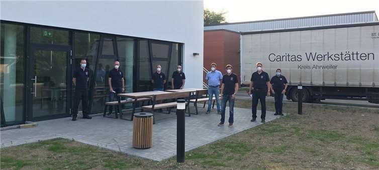 Die Feuerwehr Adenau besichtigte die Caritaswerkstätten.Foto: FFW Adenau