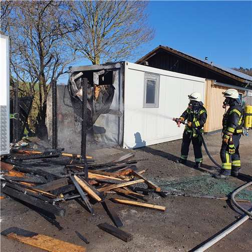 Die Feuerwehr Brohtal im Einsatz.  Foto: Hans Jörg Degen