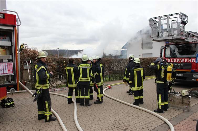 Die Feuerwehr im Einsatz. 