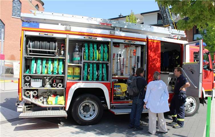 Die Feuerwehr informierte über ihrefacettenreiche, ehrenamtliche Arbeit.
