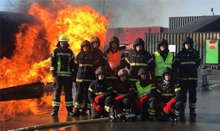 Die Feuerwehrleute absolvierten eine intensive Ausbildung zum Atemschutz.Foto: Feuerwehr Pellenz