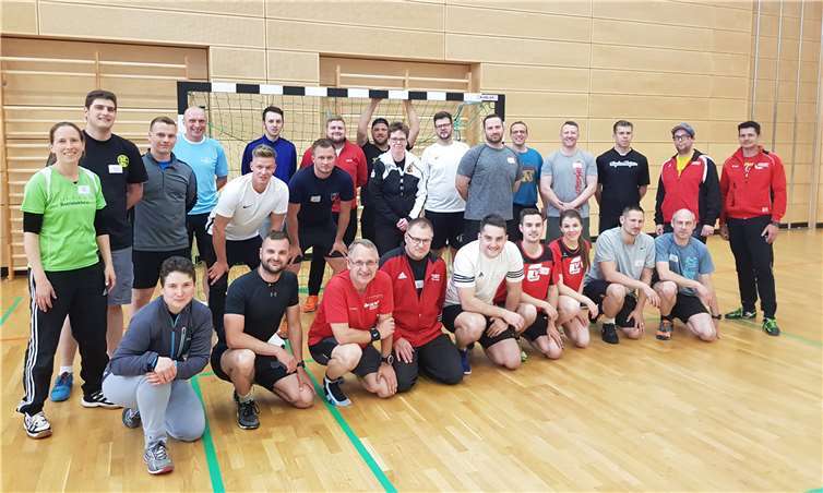 Die Feuerwehrteams der Unfallkassen Rheinland-Pfalz und Saarland wollen auch künftig zusammenarbeiten.Foto: Unfallkasse Rheinland-Pfalz