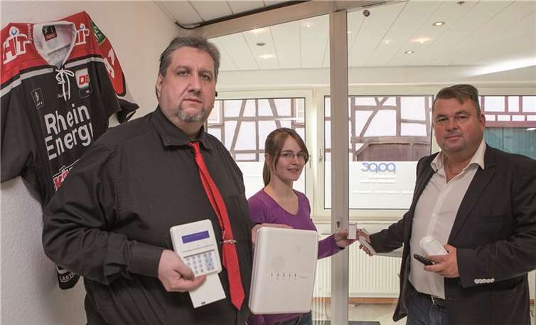 Die Firma Pape Wirtschaft und Industrie Services GmbH in Oeverich bietet den Kunden eine professionelle Begleitung von Veranstaltungen aller Art ebenso wie einen verlässlichen Objekt- und Personenschutz.Archiv Jost