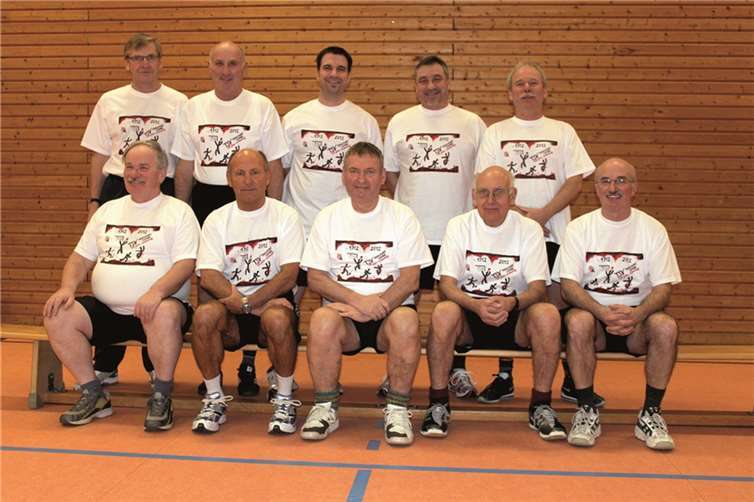 Die Fitnessgruppe des TSV Lehmen engagiert sich tatkräftig in der Ortsgemeinde.privat