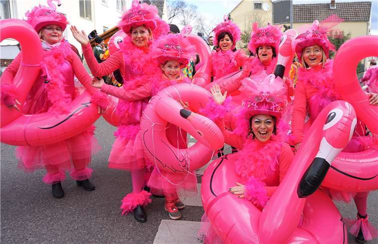 Die Flamingo-go Girls - ein Traum in rosa-rot.Fotos: FF