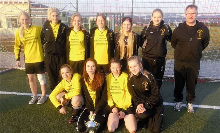 Die Flerzheimer B-Juniorinnen erreichten den zweiten Platz beim 2. Rhein-Ahr-Cup.privat