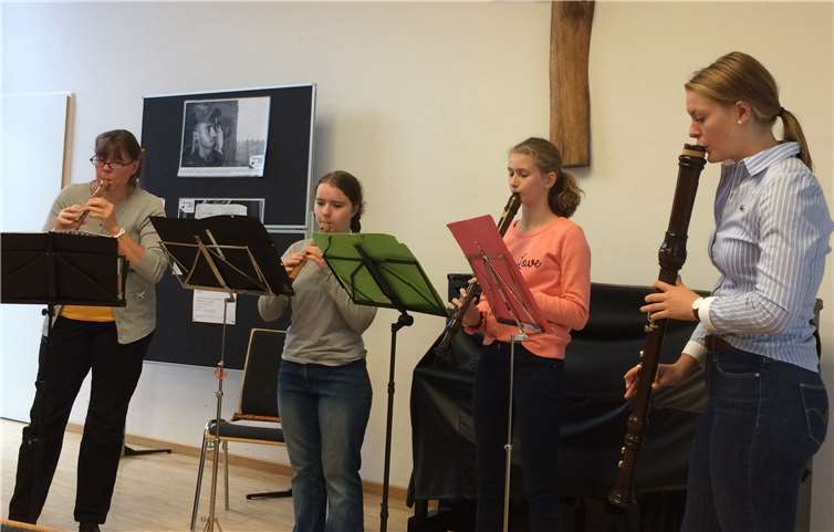 Die Flötengruppe der Kreismusikschule Mayen Koblenz sorgt für eine schöne musikalische Begleitung des Morgens. Foto: privat