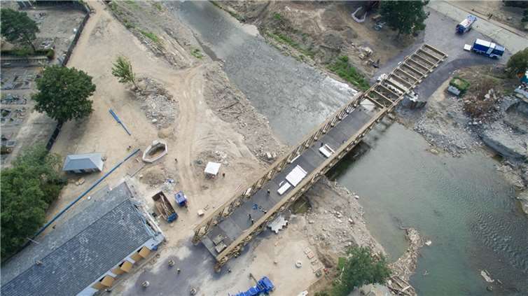 Die Flut in der Nacht vom 14. auf den 15. Juli hat sehr viele Brücken an der Ahr weggerissen oder so beschädigt, dass sie nicht mehr nutzbar sind. Foto: THW/Lukas Hannig