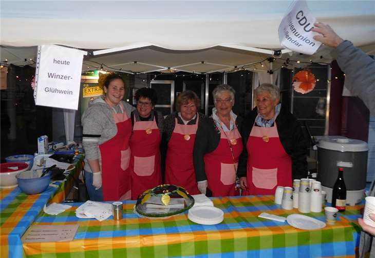 Die Frauen-Union Vallendar bei der Benefizaktion.Foto: privat