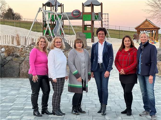 Die Frauen Union repräsentiert die Anliegen von Frauen in der CDU und in der Politik. Sie vertritt die politischen Anliegen, die sich aus den spezifischen Lebenszusammenhängen von Frauen ergeben. Dabei wird Frauenpolitik als eine Querschnittsaufgabe verstanden, die in alle Politikfelder hineinreicht. Foto: privat