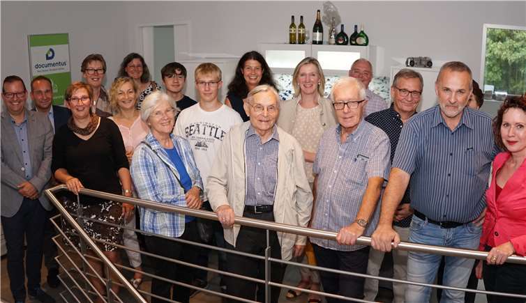 Die Frauen-Union zu Besuch bei „Reisswolf Bonn“.R. Hein