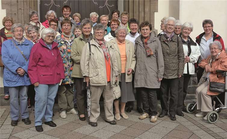 Die Frauen der kfd Rheinbach erfuhren viel Interessantes über die Gotteshäuser in der Region. Privat
