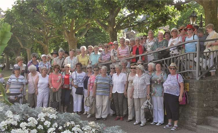 Die Frauen der kfd St. Martin Rheinbach bei ihrem Ausflug nach Cochem.privat