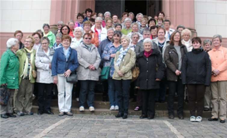 Die Frauen erfuhren Wissenswertes über das Leben und Schaffen der Heiligen Hildegard von Bingen. privat