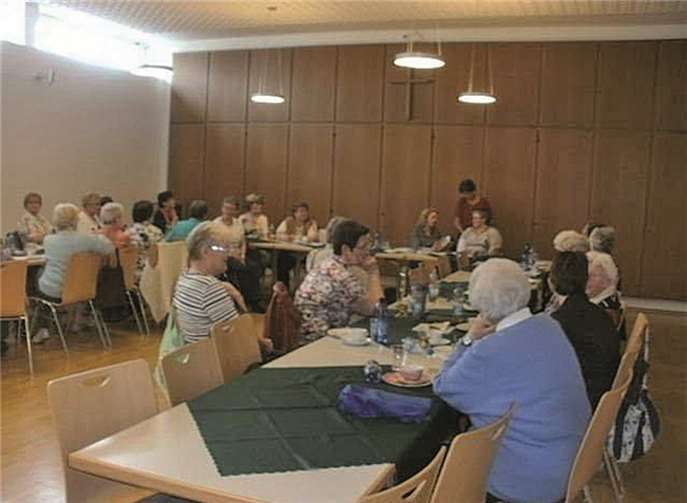 Die Frauen tauschten ihre Erfahrungen aus. privat