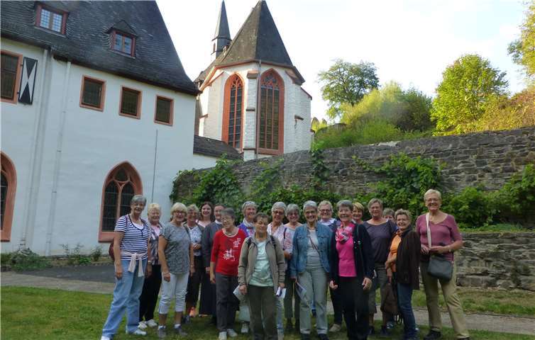Die Frauen wanderten nach Neustadt und laden am 13. Oktober zur Pflanzentauschbörse ein.Privat