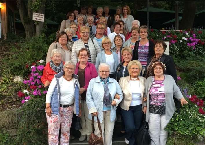 Die Frauengemeinschaft Nickenich während ihres Ausfluges nach Bendorf-Sayn.privat