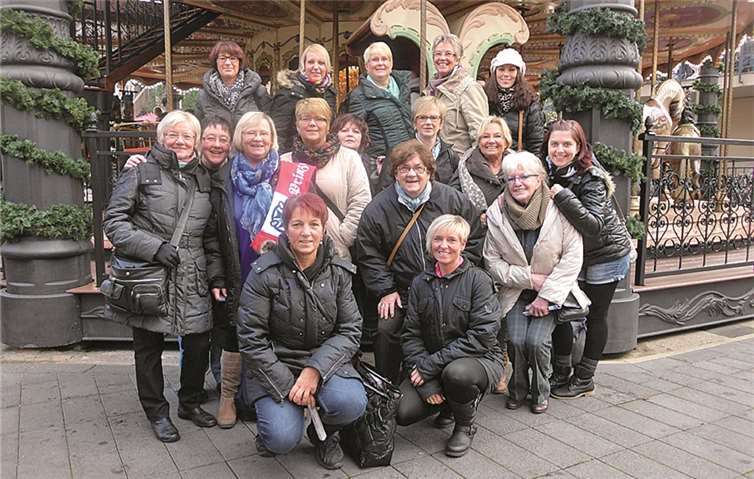 Die Frauengruppe hatte viel Spaß im Phantasialand. privat