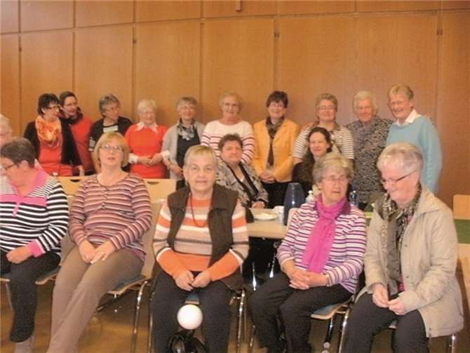 Die Frauenselbsthilfegruppe nach Krebs traf sich zu einem Vortrag von Psychoonkologin Eleni Kourabas.  Privat