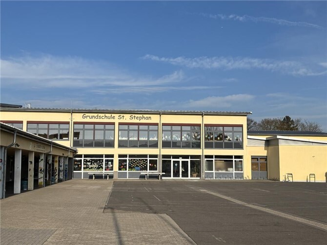 Die Freie Wählergruppe Andernach e. V. (FWG) fordert mehr Transparenz und eine frühzeitige, verlässliche Information der Familien zur Umsetzung des bundesweiten Rechtsanspruchs auf ganztägige Förderung und Betreuung an Grundschulen, der ab August 2026 stufenweise greift. Foto: privat