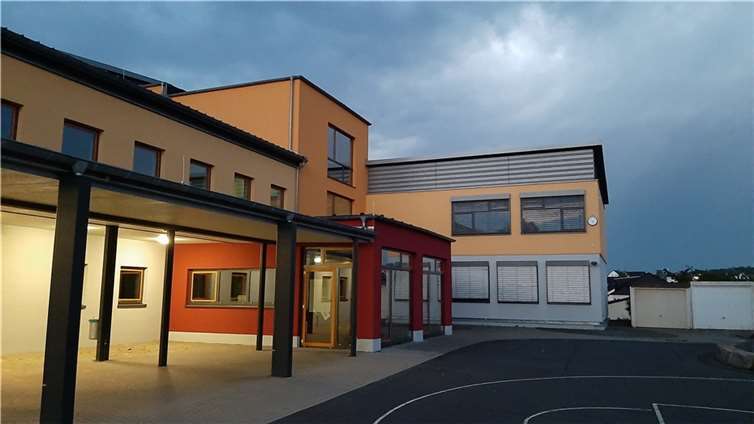 Die Freiherr-vom-Stein Realschule plus Nentershausen öffnet ihre realen Schultüren.  Foto: privat