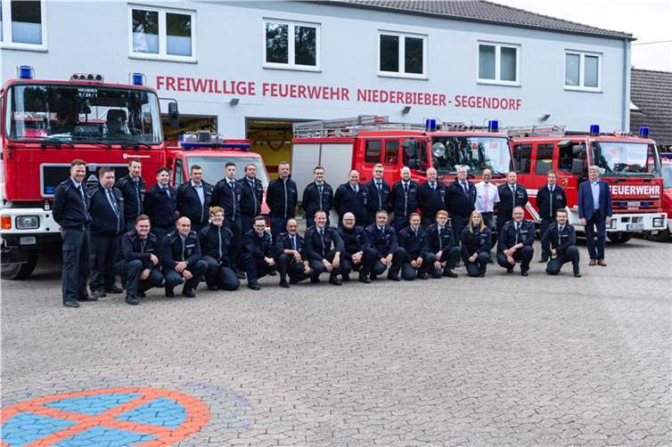 Die Freiwillige Feuerwehr Niederbieber Segendorf hatte zu ihrer diesjährigen Jahreshauptversammlung ins Gerätehaus an der Nodhausener Straße eingeladen.Foto: privat