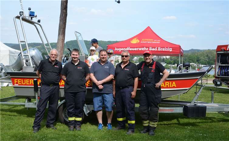Die Freiwillige Feuerwehr begeisterte die Kinder für die Wehr. privat