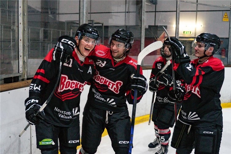 Die Freude am Ende des Spiel war groß bei Paul König, Dylan Florit, Marino Brlic und Dorian Kielbasa.