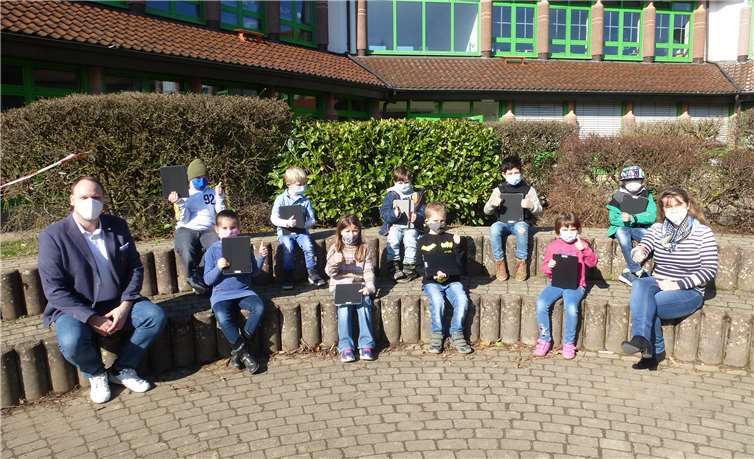 Die Freude über die Unterstützung war bei allen groß.Fotos: privat