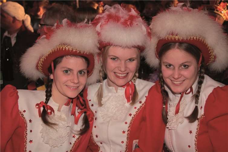 Die Funken der KG Die Bemoosten kamen natürlich auch zu Besuch beim befreundeten Verein.