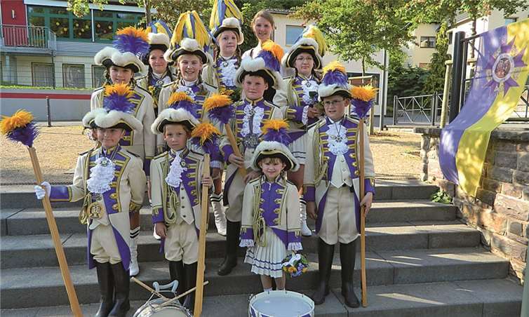 Die Funkepänz bei einem der Auftritte, wer dabei sein möchte, sollte sich beim Leubsdorfer Funkencorps melden.Privat