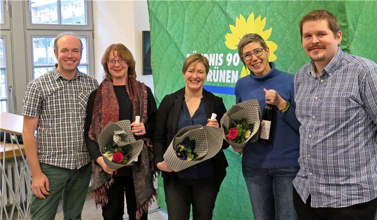 Die GRÜNEN luden zum Neujahrsempfang ein: (v. l.) Gregor Max Höblich, Vorstandssprecher Grüne Koblenz/ Tabea Rößner, MdB/ Katharina Binz, MdL/ Jutta Paulus, Landesvorsitzende und Mitglied im Bundesparteirat/ David Tondera, Vorstandssprecher Grüne Koblenz. privat