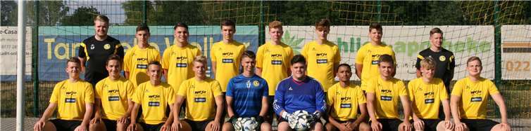 Die GSG-Kreismeister-Mannschaft 2020: v.R.v.l.: Paul Philip Jürgens, Niels Köninger, Thomas Pick, Max Hoppe, Benjamin Niederberger, Marlon Kröll, Ibrahim Sleei, Timo Freund, Jonas Hofmann, Björn Hansel. H.R.v.l: Trainer Lars Frey, Leon Gebauer, Sven Reinhardt, David Bertram, Rufus Caspary, Marcel Hofmann, Maximilian Fell, Betreuer Eric Bräutigam. Es fehlen: Fabian Floter, Christian Pellenz, Melih Türkmen.Quelle: GSG