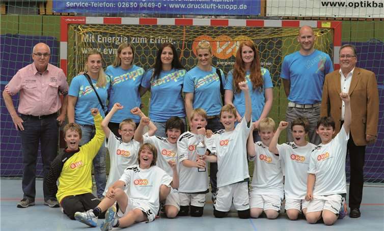 Die GW-Mendig-Jungs siegen in ihrer Spielklasse beim Finale des evm-Cups 2014.evm/Walz